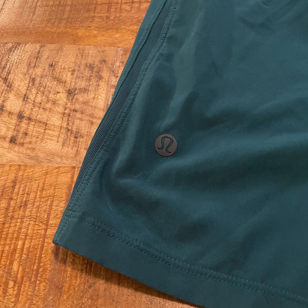 Lululemon Pace Breaker Shorts 7” - Picture 3 of 5